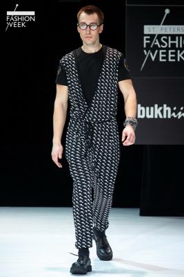 Vladimir Bukhinnik FW 2015/16 (осень-зима) (57226.St_.Petersburg.Fashion.Week_.Vladimir.Bukhinnik.FW_.2015.12.jpg)