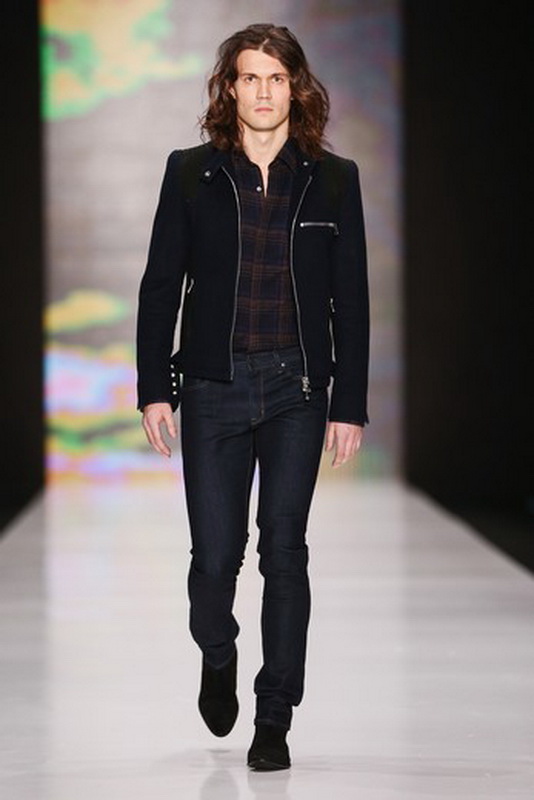 Musika Frere FW 2015/16 (осень-зима) (57277.MBFWR_.Mens_.Clothes.Collection.Musika.Frere_.FW_.2015.04.jpg)