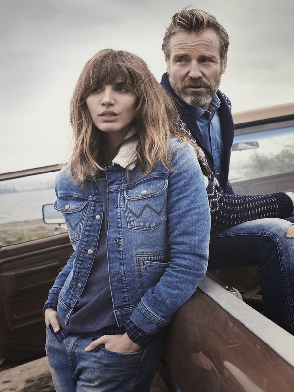 Женская коллекция Wrangler FW 2015/16 (осень-зима) (57641.New_.Womans.Denim_.Collection.Wrangler.FW_.2015.02.jpg)