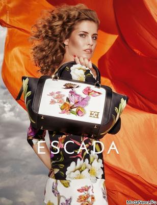 Escada запустил онлайн-магазин в России (57649.Escada.Opened.Internet.Shop_.In_.Russia.b.jpg)