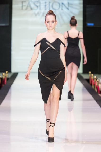 Alena Nega FW 2015/16 (осень-зима) (57859.Estet_.Fashion.Week_.Womans.Collection.Alena_.Nega_.FW_.2015.05.jpg)