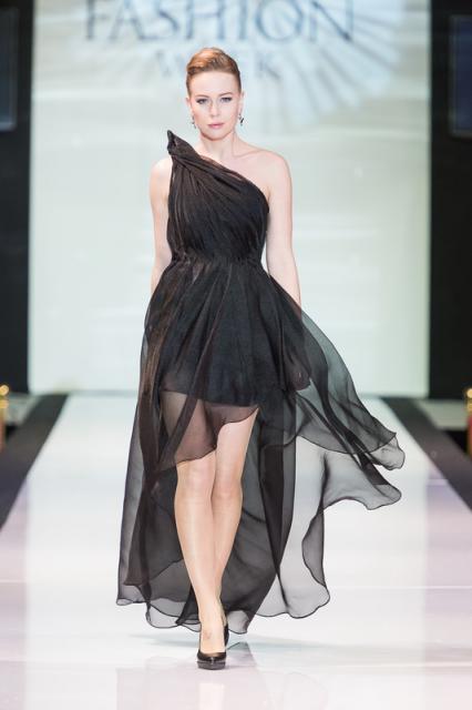 Alena Nega FW 2015/16 (осень-зима) (57859.Estet_.Fashion.Week_.Womans.Collection.Alena_.Nega_.FW_.2015.14.jpg)