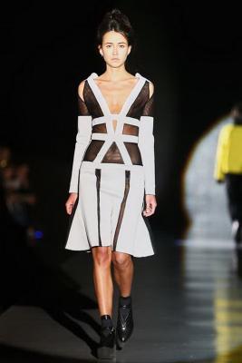 Pirosmani FW 2015/16 (осень-зима) (58056.MBFWR_.New_.Womans.Collection.Pirosmani.FW_.2015.15.jpg)