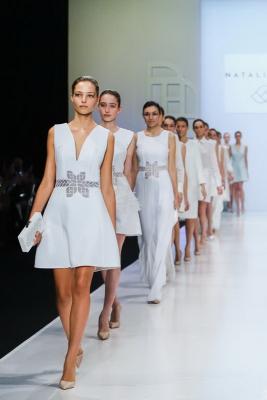 Natalia Gart SS 2016 (весна-лето) (60750.Nedelya.Modi_.Moskva.Collekcia.Natalia.Gart_.SS_.2016.b.jpg)