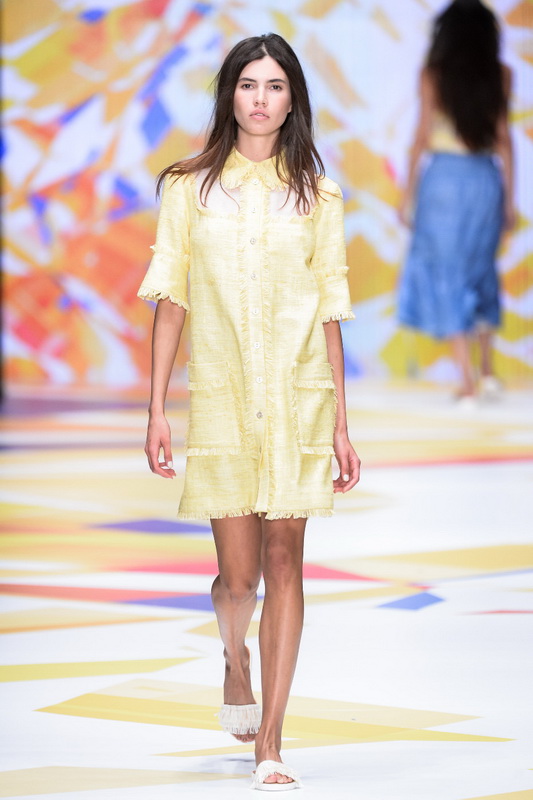 Laroom SS 2016 (весна-лето)  (61470.Mercedes.Benz_.Fashion.Week_.Kollekciya.Laroom.SS_.2016.04.jpg)