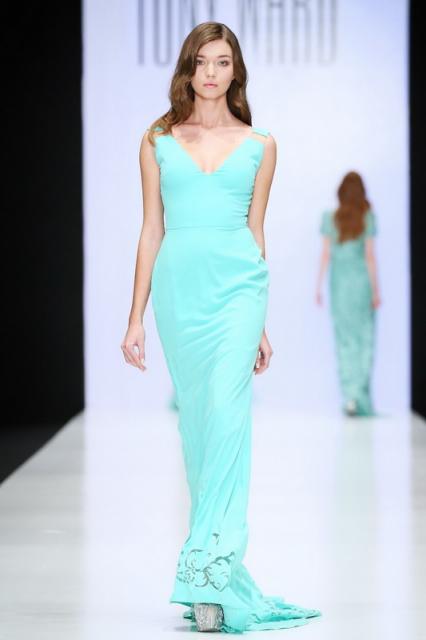 Tony Ward SS 2016 (весна-лето) (62419.Mercedes.Benz_.Fashion.Week_.Russia.Tony_.Ward_.SS_.2016.18.jpg)