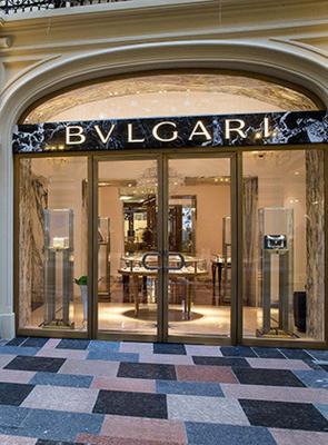 В ГУМе открылся магазин Bulgari  (62443.V.Moskovskom.Gyme_.Otkrilsq.Firmenniy.Magazin.Bulgari.b.jpg)