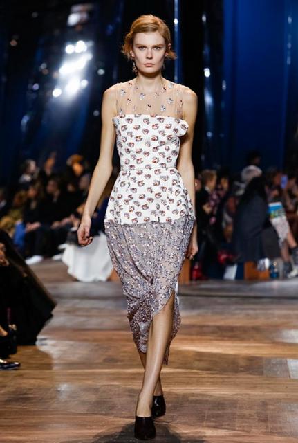 Christian Dior Haute Couture SS 2016 63255.Novaya.Kollekciya.Christian.Dior .Haute .Couture.SS .2016.19.jpg ModaNews.ru