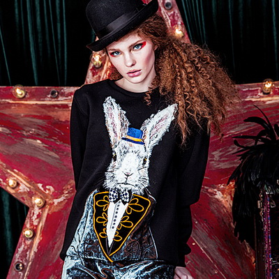 Лукбук коллекции Katya Dobryakova AW 2016/17 (осень-зима) (65386.Lookbook.Kollekcii.Katya_.Dobryakova.AW_.2016.s.jpg)