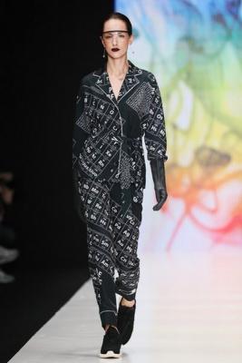 Dasha Gauser AW 2016/17 (осень-зима) (65763.Mercedes.Benz_.Fashion.Week_.Kollekciya.Dasha_.Gauser.AW_.2016.b.jpg)