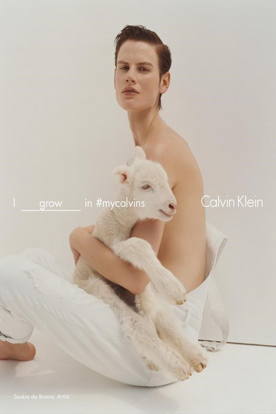 Calvin Klein представил скандальную фотосессию (65790.Calvin.Klein_.Predstavil.Skandalnuyu.Fotosessiyu.2016.b.jpg)