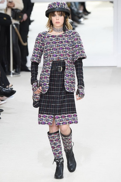 Chanel AW 2016/17 (осень-зима) (67957.Novaya.Jenskaya.Kollekciya.Chanel.AW_.2016.b.jpg)