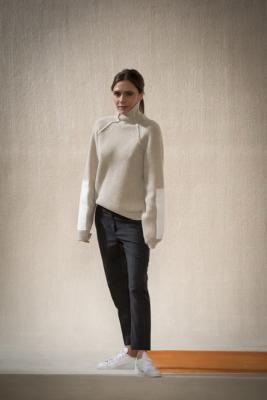 Victoria Beckham AW 2016/17 (осень-зима) (68204.Novaya.Kollekciya.Brenda.Victoria.Beckham.AW_.2016.23.jpg)