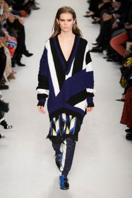 Emilio Pucci AW 2016/17 (осень-зима) (68262.Novaya.Jenskaya.Kollekciya.Emilio.Pucci_.AW_.2016.23.jpg)