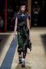 Prada AW 2016/17 (осень-зима) (68389.Novaya.Jenskaya.Kollekciya.Brenda.Prada_.AW_.2016.12.jpg)