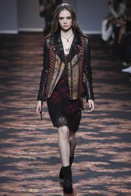 Etro AW 2016/17 (осень-зима) (68853.Novaya.Kollekciya.Veroniki.Etro_.Etro_.AW_.2016.02.jpg)