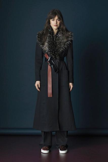 By Malene Birger FW 2016/17 – La Femme en Noir (осень-зима) (68912.By_Malene_Birger_FW.01.jpg)