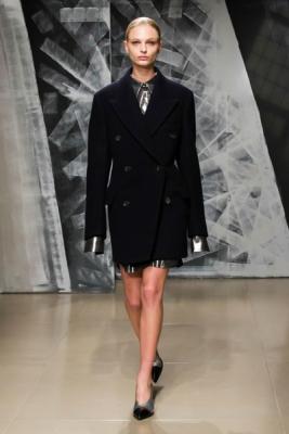 Jil Sander AW 2016/17 (осень-зима) (68969.Novaya.Kollekciya.Doma_.Modi_.Jil_.Sander.AW_.2016.08.jpg)