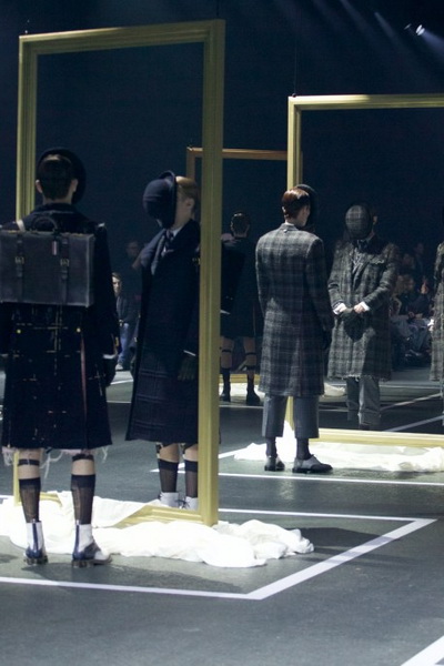 Thom Browne AW 2016/17 (осень-зима) (68999.Novaya.Mujskaya.Kollekciya.Brenda.Thom_.Browne.AW_.2016.26.jpg)