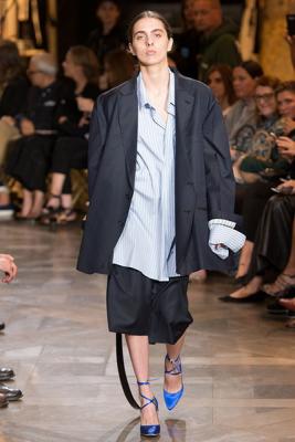 Vetements SS 2017 (весна-лето) (70200.Paris_..Novaya.Kollekciya.Brenda.Vetements.SS_.2017.b.jpg)