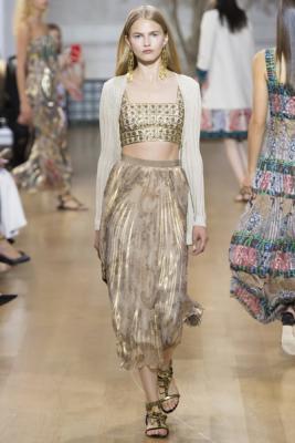 Oscar de la Renta SS 2017 (весна-лето) (70490.New_.York_.Novaya.Kollekciya.Oscar_.De_.La_.Renta_.SS_.2017.18.jpg)