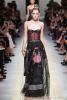 Christian Dior SS 2017 (70892.Kollekciya.Pret_.A.Porter.Dior_.SS_.2017.23.jpg)
