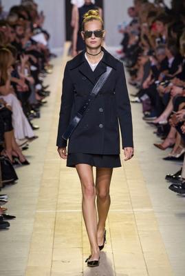 Christian Dior SS 2017 (70892.Kollekciya.Pret_.A.Porter.Dior_.SS_.2017.b.jpg)