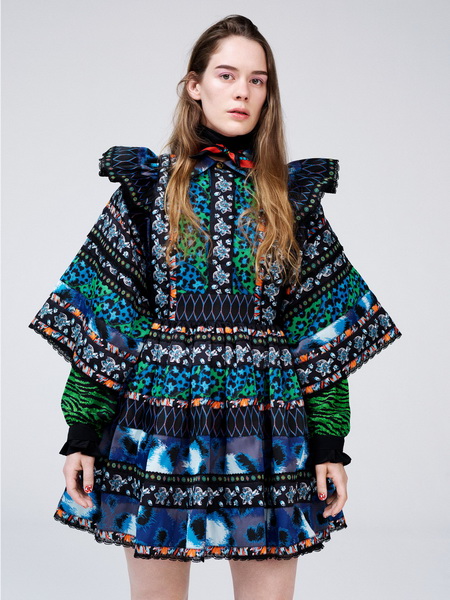 Коллаборация KENZO X H&M (70955.Lookbook.Kollaboracii.Kenzo_.X.H&M.06.jpg)