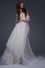 Новая коллекция свадебных платьев от Vera Wang (71038.Novaya.Kollekciya.Svadebnykh.Platyev.Vera_.Wang_.2017.10.jpg)