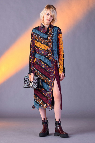 Коллекция Versace Pre-Fall 2017 (72200–Kollekciya–Versace–Pre–Fall–2017–10.jpg)