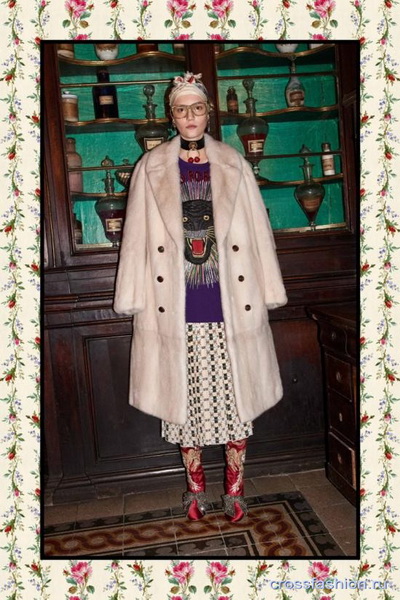 Коллекция Gucci Pre Fall 2017 (72471-Kollekciya-Gucci-Pre-Fall-2017-08.jpg)