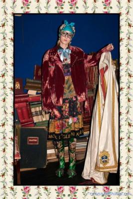 Коллекция Gucci Pre Fall 2017 (72471-Kollekciya-Gucci-Pre-Fall-2017-22.jpg)