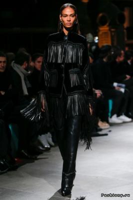 Givenchy AW 2017/18 (72765-Givenchy-AW-2017-27.jpg)