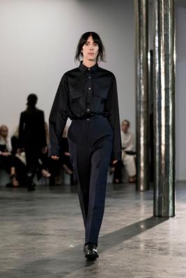 The Row FW 2017 (73274-The-Row-FW-2017-23.jpg)