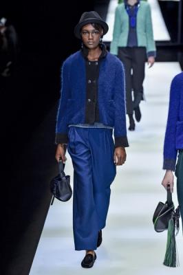 Коллекция Giorgio Armani AW 2017-18 (74359-Giorgio-Armani-AW-2017-18-29.jpg)