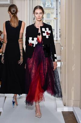 Schiaparelli Haute Couture осень-зима 2017-2018 (75443-Schiaparelli-Haute-Couture-AW-2017-2018-09.jpg)