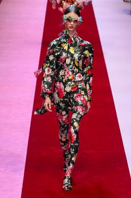 Dolce Gabbana весна-лето 2018 (76509-Dolce-Gabbana-SS-2018-24.jpg)