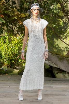 Chanel весна-лето 2018 (76606-Chanel-SS-2018-21.jpg)