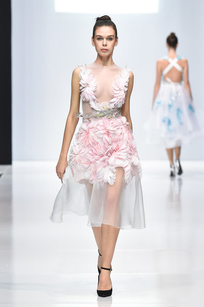 Svetlana Evstigneeva SS 2018 (78148-Svetlana-Evstigneeva-SS-2018-14.jpg)