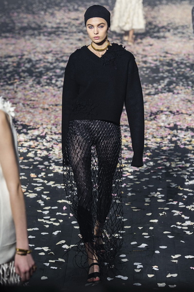  Dior весна-лето 2019 (81582-Dior-SS-2019-15.jpg)