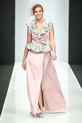 Oksana Fedorova SS 2019 (82319-Oksana-Fedorova-SS-2019-06.jpg)