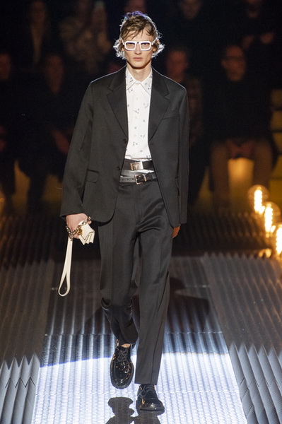  Prada Menswear осень-зима 2019/2020 (82766-Prada-Menswear-2019-19.jpg)