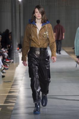 Acne Studios Menswear осень-зима 2019 (82795-Acne-Studios-Menswear-SS-2019-05.jpg)