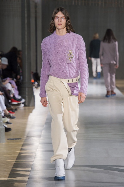 Acne Studios Menswear осень-зима 2019 (82795-Acne-Studios-Menswear-SS-2019-16.jpg)