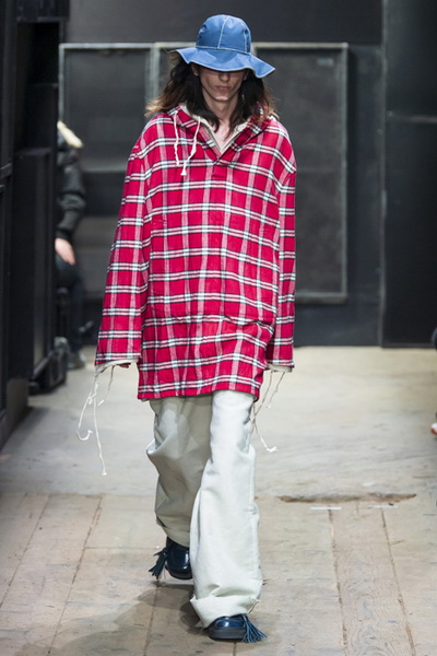 Marni Menswear осень-зима 2019 (82827-Marni-Menswear-SS-2019-04.jpg)