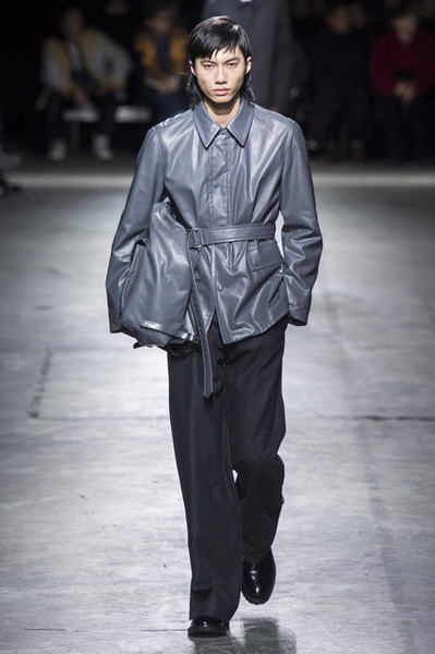 Dries van Noten Menswear осень-зима 2019 (82892-Dries-Van-Noten-SS-2019-09.jpg)