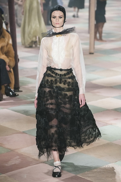 Christian Dior Couture весна-лето 2019 (82989-Dior-Couture-2019-11.jpg)