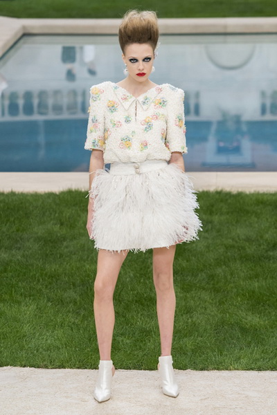 Chanel Couture весна-лето 2019 (83011-Chanel-Haute-Couture-2019-15.jpg)