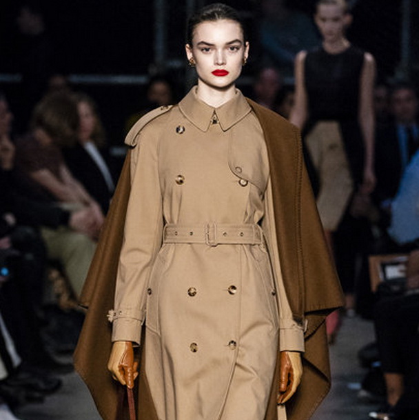 Burberry осень-зима 2019 (83196-Burberry-AW-2019-s.jpg)