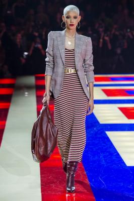 Tommy Hilfiger весна-лето 2019 (83390-Tommy-Hilfiger-AW-2019-04.jpg)